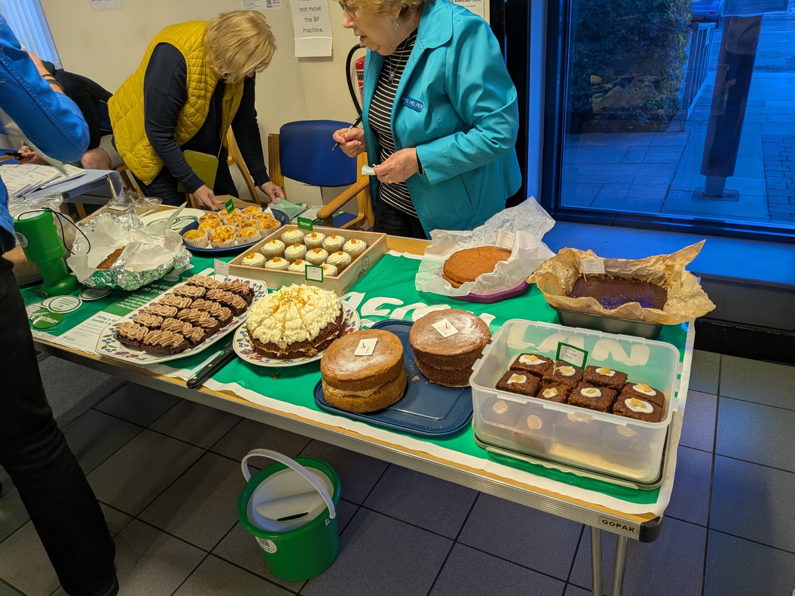 macmillan-cakes